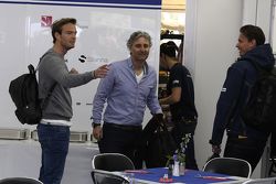 Giedo van der Garde,en el Sauber Motorhome