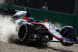 Kevin Magnussen, McLaren MP4-30, mit Unfall