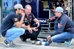 Карлос Сайнс мл., Scuderia Toro Rosso и Макс Ферстаппен, Scuderia Toro Rosso
