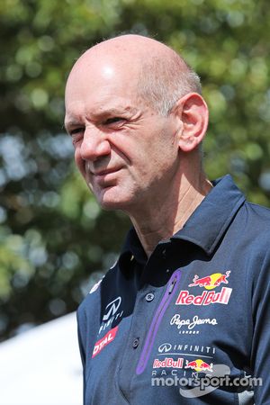 Adrian Newey, Red Bull Racing, Oficial Técnico del equipo