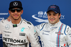 Ganador de la pole de Lewis Hamilton, Mercedes AMG F1 Team y tercer lugar Felipe Massa, Williams F1 Team