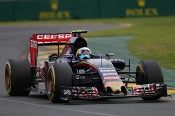 Carlos Sainz Jr., Scuderia Toro Rosso STR10