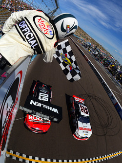 Joey Logano, Team Penske Ford takes the win