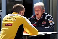 Cyril Abiteboul, Renault Sport y el Dr. Helmut Marko, Red Bull Motorsport Consultor