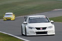 Matt Neal, Honda Racing, Civic Type R