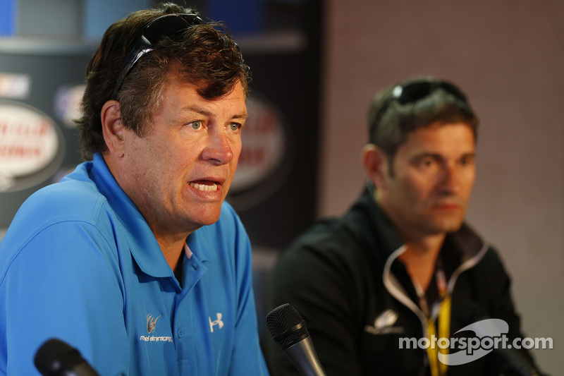 Michael Waltrip, Michael Waltrip Racing