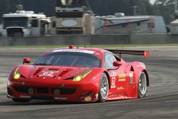 #62 Risi Competizione Ferrari F458: Pierre Kaffer, Andrea Bertolini, Giancarlo Fisichella