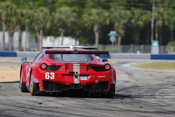 #63 Scuderia Corsa Ferrari 458 Italia: Bill Sweedler, Townsend Bell, Anthony Lazzaro