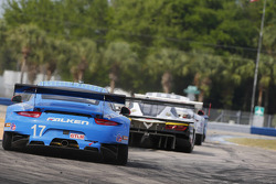 #17 Team Falken Tire Porsche 911 GT3 RSR: Wolf Henzler, Bryan Sellers, Patrick Long