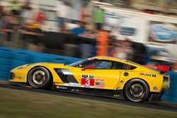 #3 Corvette Racing，雪佛兰Corvette C7.R: Jan Magnussen, Antonio Garcia, Ryan Briscoe