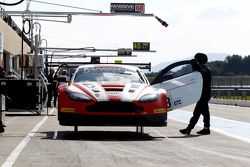 #68 Massive Motorsport, Aston Martin Vantage GT3: Casper Elgaard, Kristian Poulsen, Simon Moller