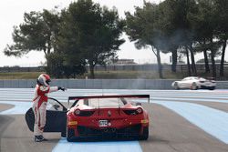 AF Corse Ferrari F458 Italia: Mads Rasmussen, Filipe Barreiros, Francisco Guedes fermati in pista