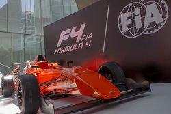 Auto Mygale F4