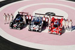 The 2015 Porsche 919 Hybrid presented in three different colors for Le Mans only