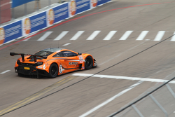 #6 K-Pax Racing McLaren 650S GT3: Robert Thorne