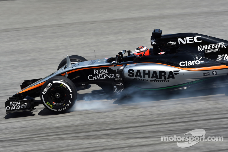 Nico Hulkenberg, Sahara Force India F1 VJM08 locks up under braking