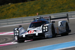 #18 Porsche Team Porsche 919 Hybrid: Romain Dumas, Neel Jani, Marc Lieb