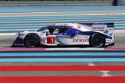 #1 Toyota Racing Toyota TS040 Hybrid: Anthony Davidson, Sebastien Buemi, Kazuki Nakajima