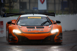 #6 K-PAX Racing McLaren 650S GT3: Robert Thorne