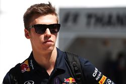 Даниил Квят Red Bull Racing