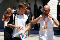 Kevin Magnussen, McLaren with father Jan Magnussen