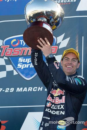 Winner Craig Lowndes, Triple Eight Race Engineering Holden