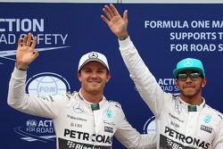 Nico Rosberg, Mercedes AMG F1 W06 en Lewis Hamilton, Mercedes AMG F1