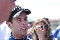 Le vainqueur Ed Jones, Carlin