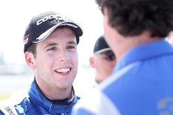 Le vainqueur Ed Jones, Carlin