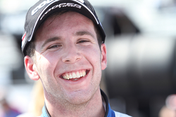 Ganador de la Carrera Ed Jones, Carlin