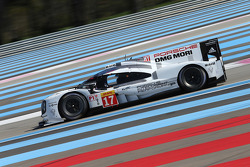 #17 Porsche Team Porsche 919 Hybrid: Timo Bernhard, Mark Webber, Brendon Hartley