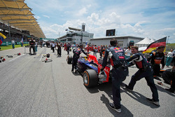 Daniel Ricciardo, Red Bull Racing RB11 on the grid