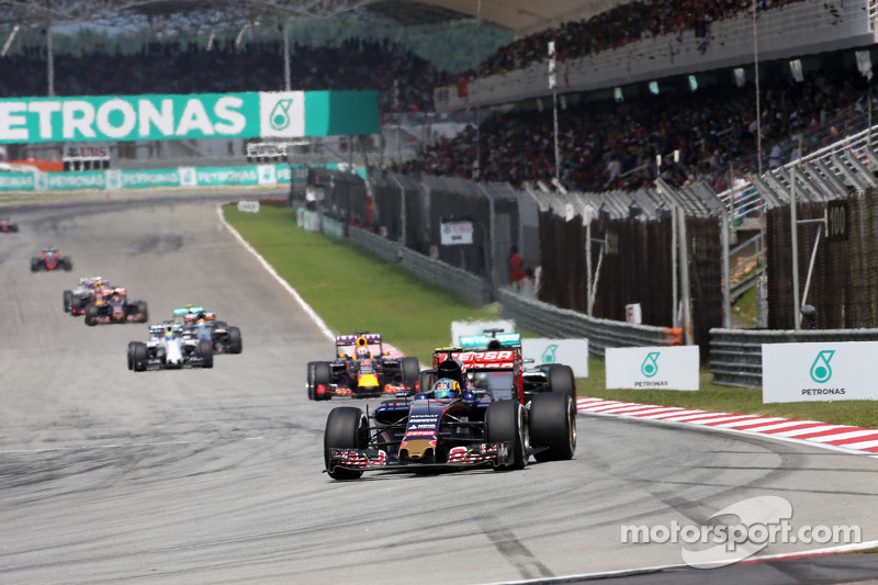 Carlos Sainz Jr., Scuderia Toro Rosso