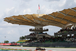 Pastor Maldonado, Lotus F1 E23