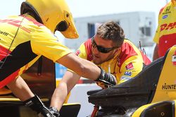 Andretti Autosport crew members