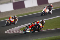 Dani Pedrosa and Marc Marquez, Repsol Honda Team and Yonny Hernandez, Pramac Racing