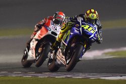 Valentino Rossi, Yamaha Factory Racing, und Andrea Dovizioso, Ducati Team