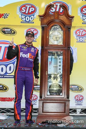 Race winner Denny Hamlin, Joe Gibbs Racing Toyota