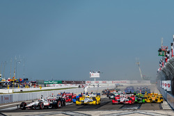 Inicio: Will Power, Team Penske Chevrolet lider