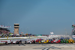 inicio: Will Power, Team Penske Chevrolet lider