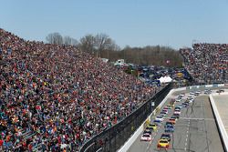 Start: Joey Logano, Team Penske Ford, leidt