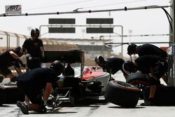 Stoffel Vandoorne, ART Grand Prix makes a pit stop