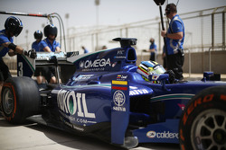 Julian Leal, Carlin