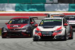 Рене Мюнних, Honda Civic TCR, West Coast Racing и Френц Фица, SEAT Leon Racer, Zengo Motorsport
