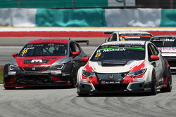 Рене Мюнних, Honda Civic TCR, West Coast Racing и Френц Фица, SEAT Leon Racer, Zengo Motorsport