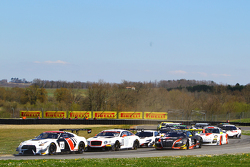 #73 MRS GT Racing Nissan GT-R Nismo GT3: Sean Walkinshaw, Craig Dolby