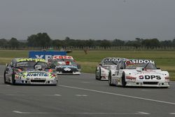 Leonel Sotro, Alifraco Sport, Ford; Diego de Carlo, JC Competicion, Chevrolet; Gaston Mazzacane, Coi