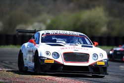#83 Bentley Team HTP Bentley Continental GT3: Olivier Lombard, Jules Szymkowiak