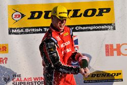 Matt Neal, Honda Yuasa Racing