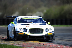 #84 Bentley Team HTP Bentley Continental GT3: Vincent Abril, Maximilian Buhk